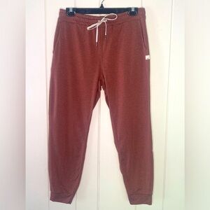 Vuori performance joggers size medium. EUC